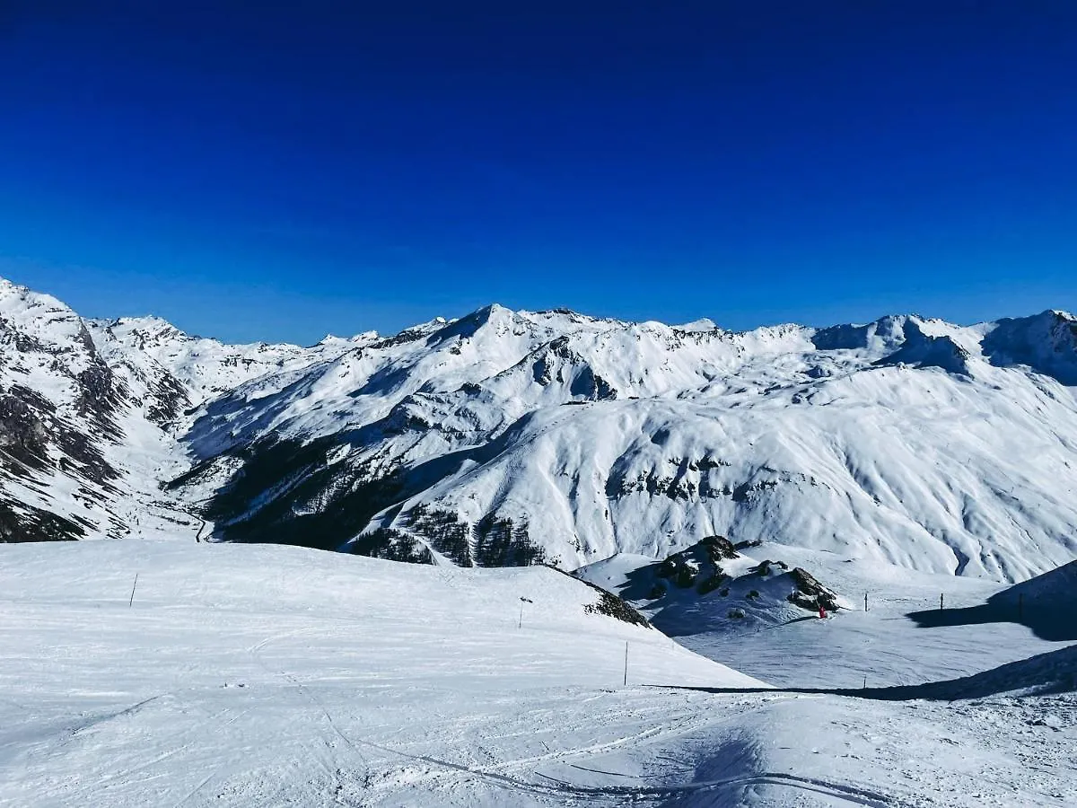 Appartement Esprit Chalet - Splendide Vue Montagne A 180 Val-d'Isere Apartment