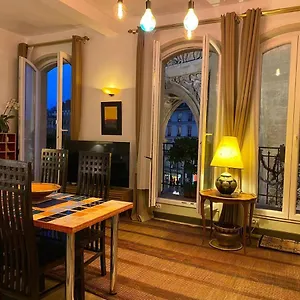 Romantic In , Paris France
